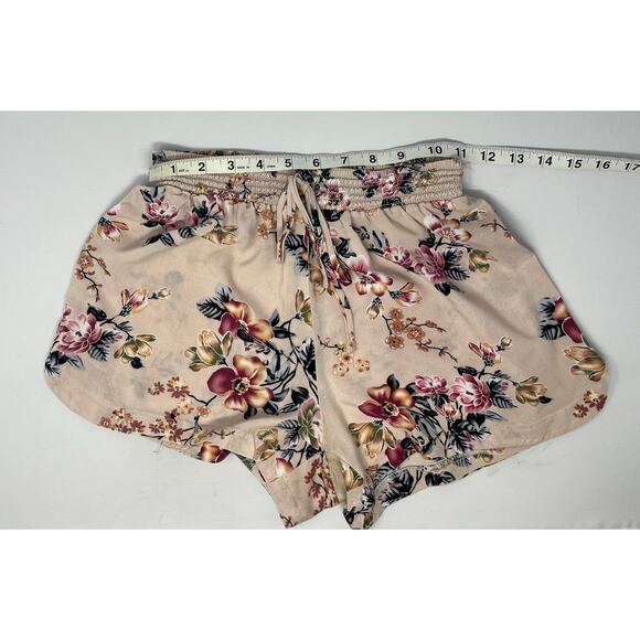 Joe B by Joe Benbasset Flowered Shorts 100% Rayon Size XSmall Pre-Owned - Picture 8 of 8